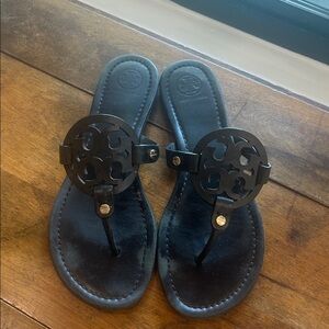 Tory Burch milker Black Leather Sandals